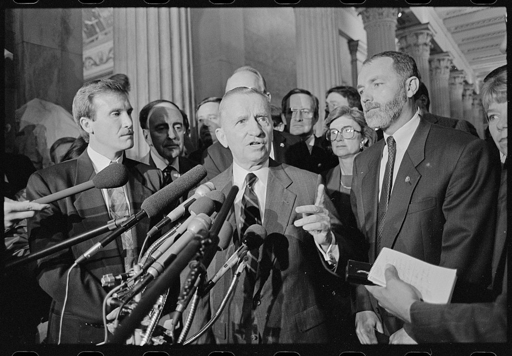 Ross Perot with newly elected Republican members of Congress at a press conference in the U.S. Capitol